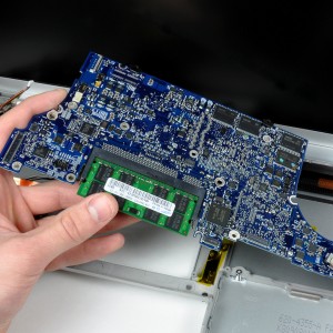 MacBook Pro 15 Core 2 Duo Models A1226 And A1260