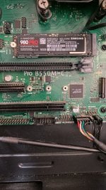 ASUS b550.jpg