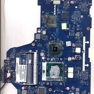 Toshiba Satellite C660-1P9 LA-7201P