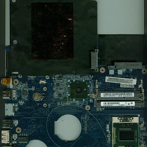 Toshiba Qosmio X500-110 - Quanta TZ1C - DATZ1CMB8F0 REV. F - Vga Board DATZ1UB1AD0 Rev. D N10E-GE-A2