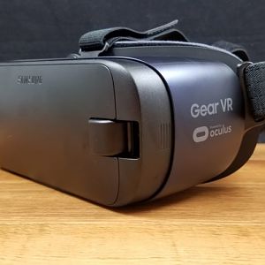 Samsung Gear VR (2016)