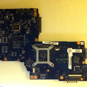 Toshiba Satellite L50D-A AMD E1 PT10AN-DSC REV2.0 photo