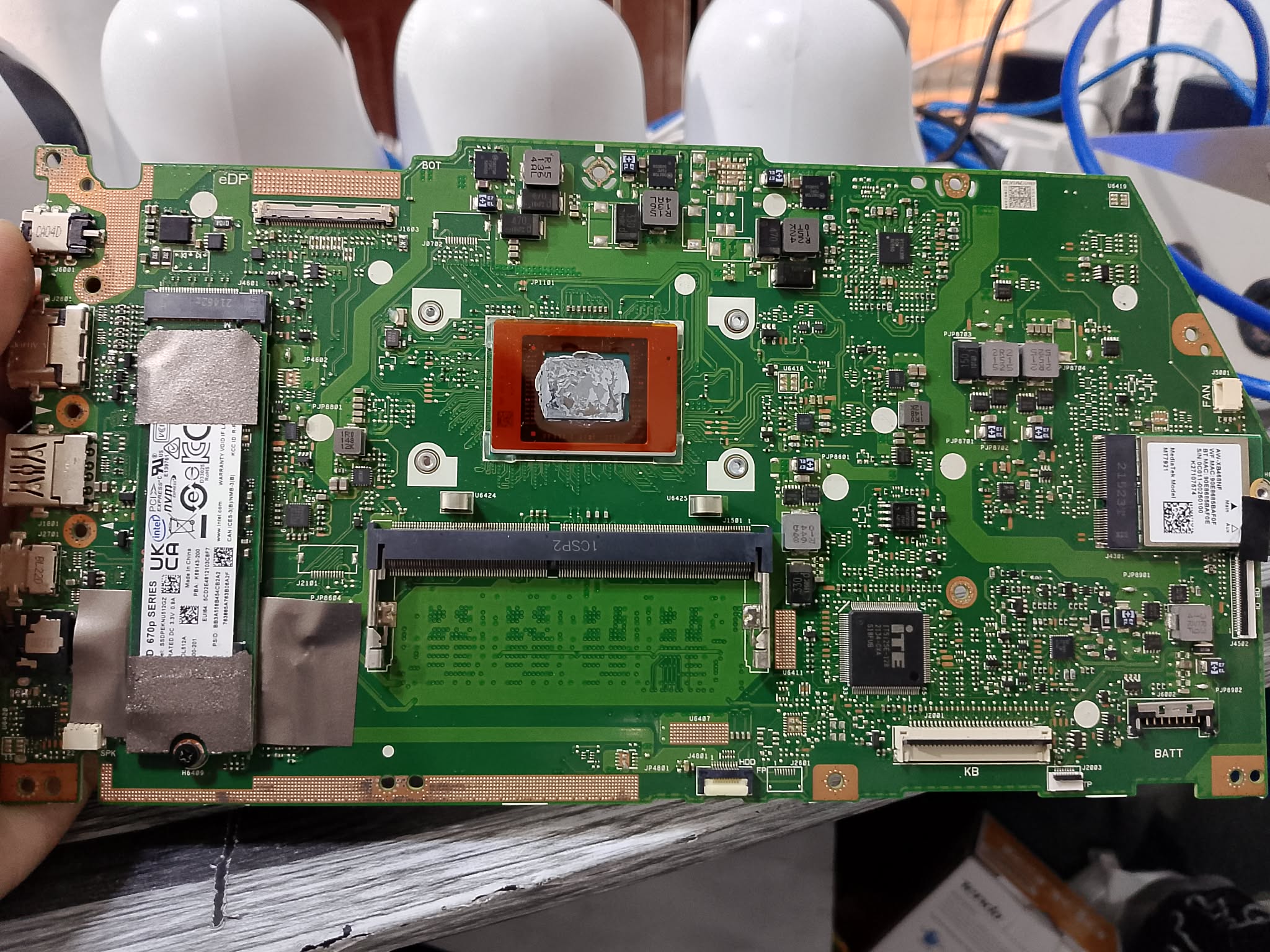 701952bd-3bd7-4de3-837f-2c5aafc477ba.jpg