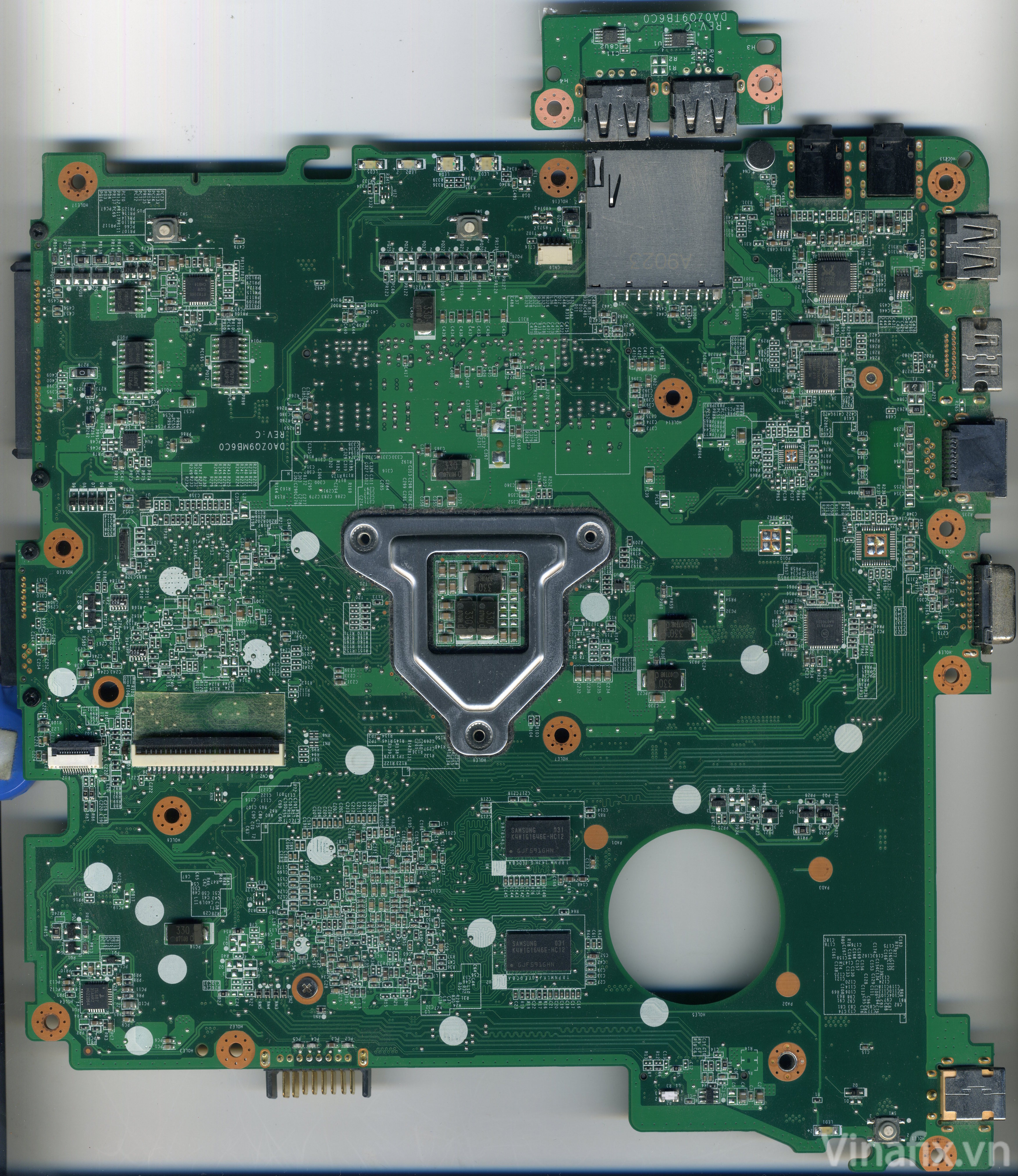 zq9