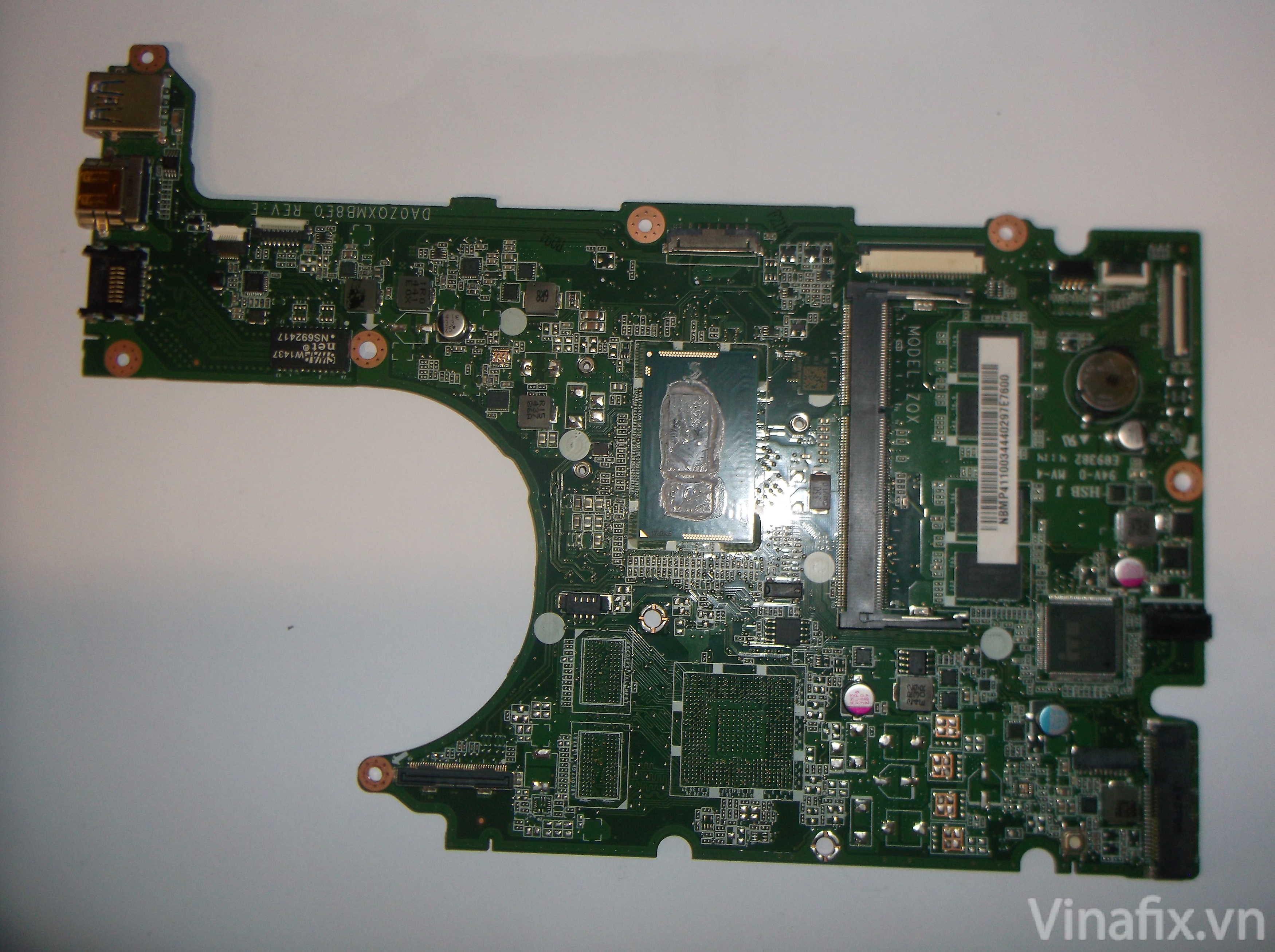 Acer R3-471T-56KA DA0ZQXMB8E0 REV E__