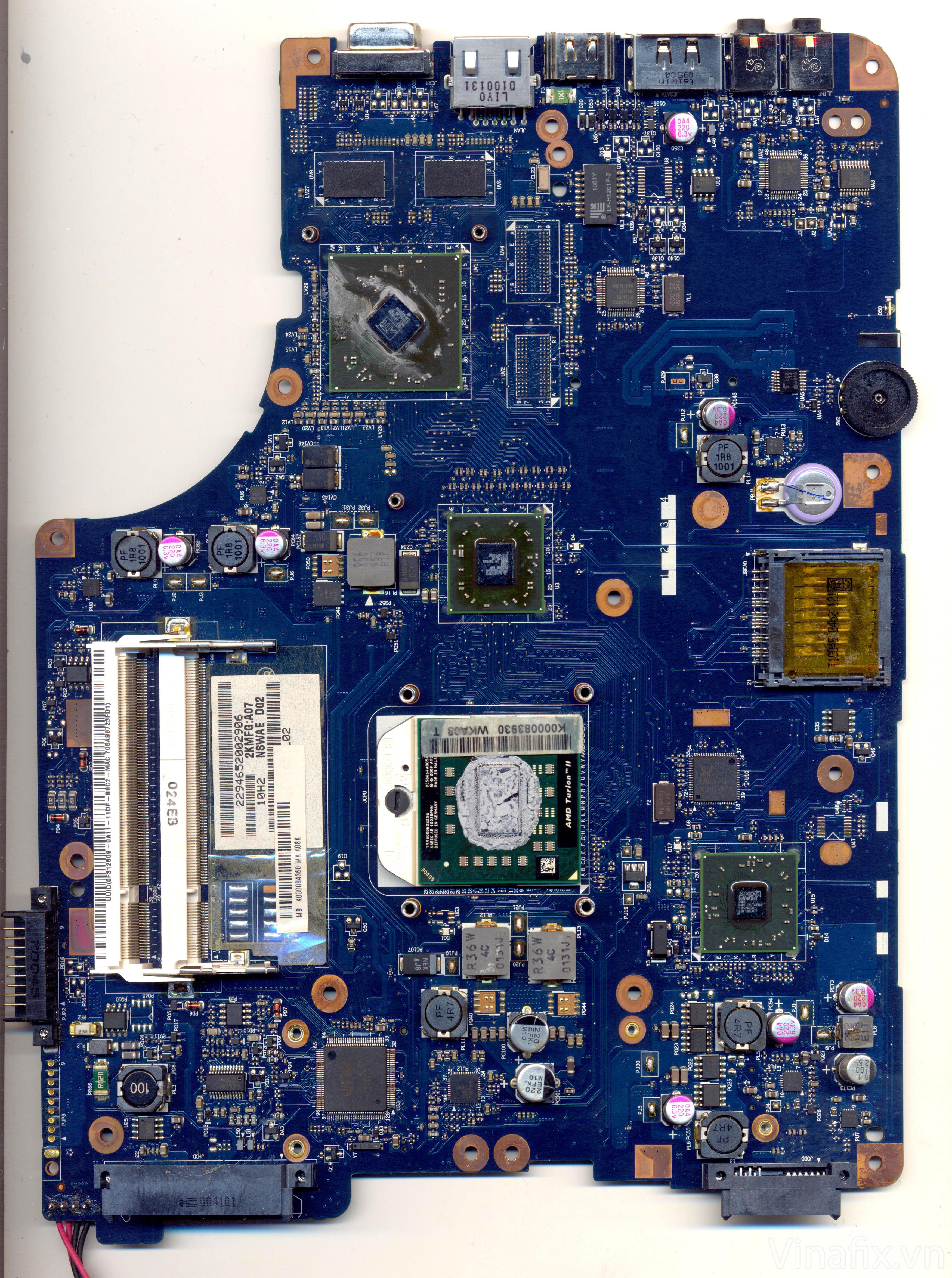 Carte mère HS pc portable TOSHIBA SATELLITE C50D-A-133 H000062940