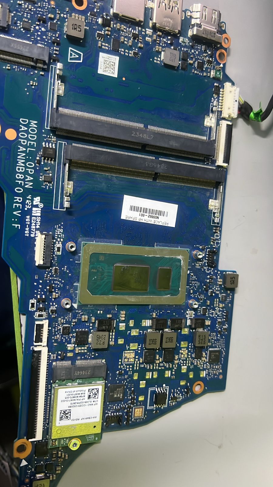 WhatsApp Image 2025-10-29 at 19.58.18_7176d02f.jpg